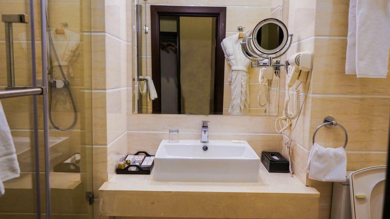 Jelsominohotel Asztana Kültér fotó