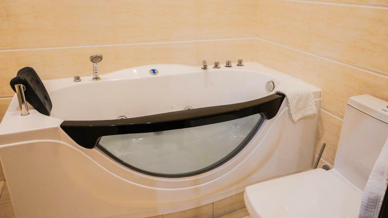 Jelsominohotel Asztana Kültér fotó