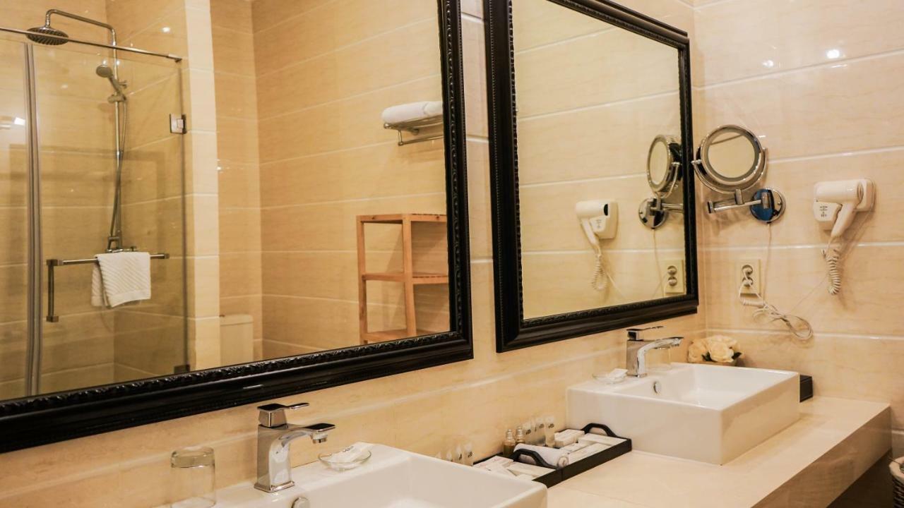 Jelsominohotel Asztana Kültér fotó