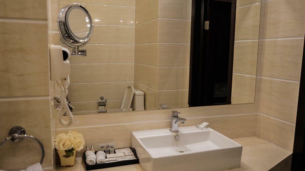 Jelsominohotel Asztana Kültér fotó