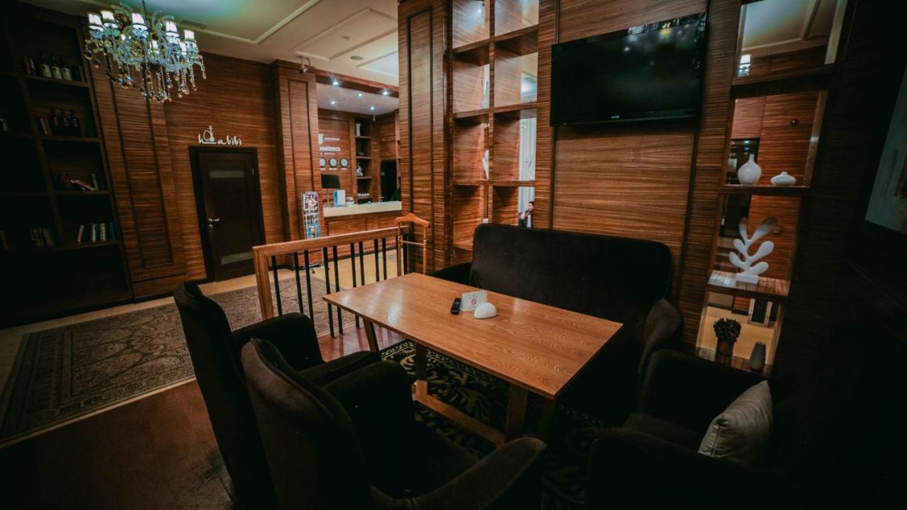 Jelsominohotel Asztana Kültér fotó